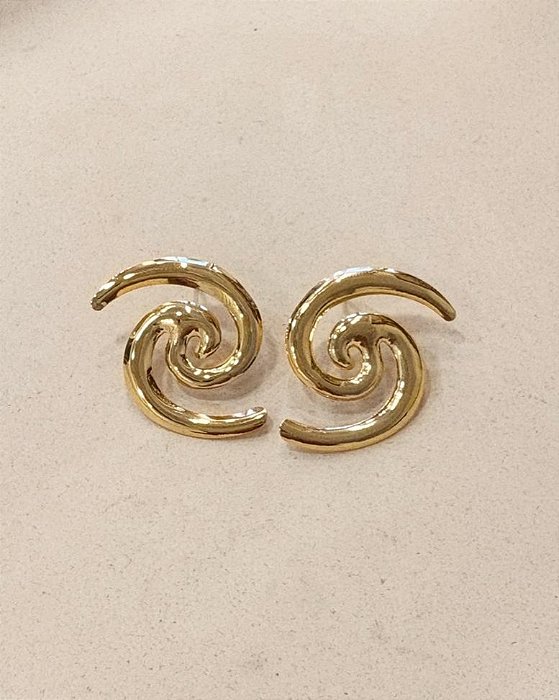 Brinco Onda Espelhado Banhado em Ouro 18k