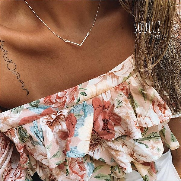 Gargantilha V em Prata 925