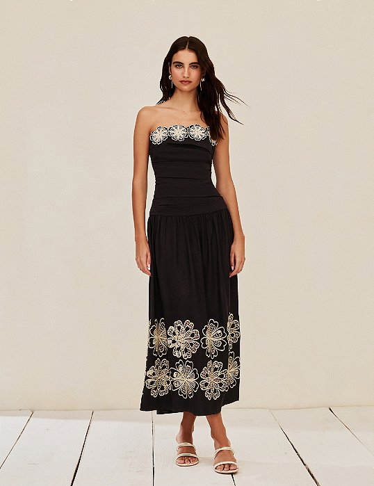 Vestido Bordado