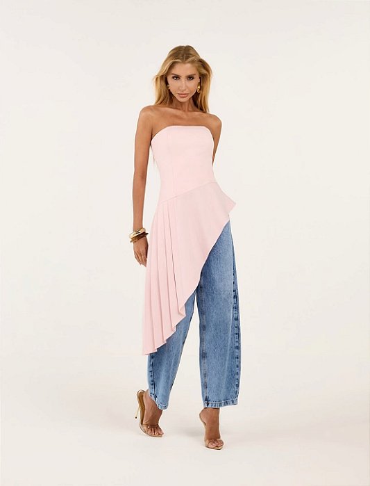 Blusa Tomara que Caia Rosa com Babado