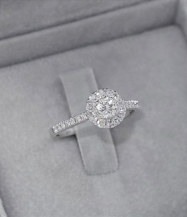 Anel Solitário Halo Moissanita