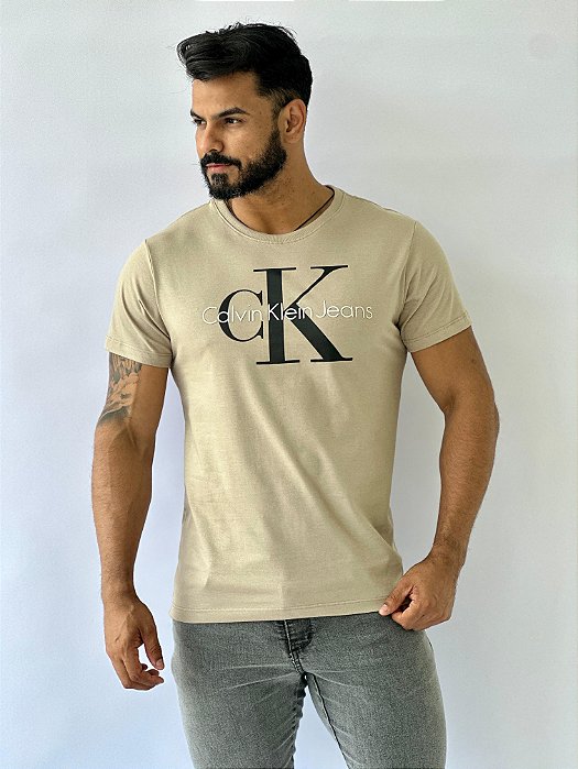 CAMISETA MASCULINA CK CALVIN KLEIN LUAR TShirteria 44 Graus