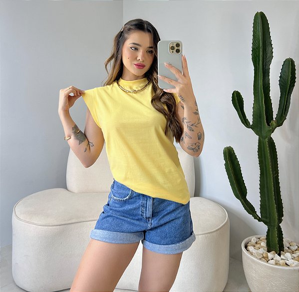 T-SHIRT MUSCLE TEE - AMARELO MANTEIGA