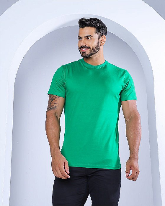 CAMISETA MASCULINA LISA - VERDE BANDEIRA