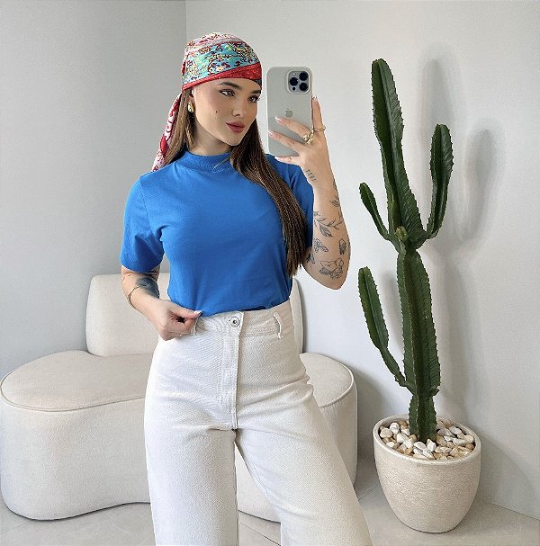 T-SHIRT GOLA ALTA LISA - AZUL REAL