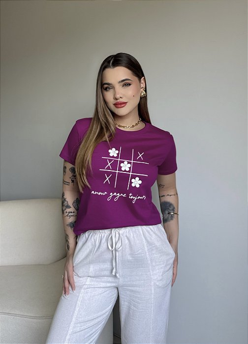 T-SHIRT JOGO DA VELHA C/APLICAÇÃO - ROXO