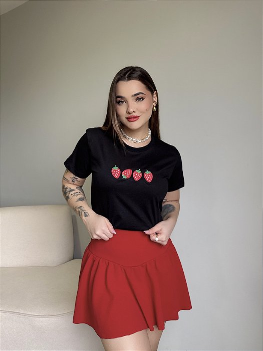 T-SHIRT MORANGOS (BORDADA) - PRETO