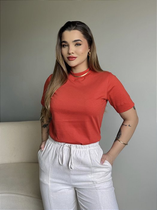 T-SHIRT GOLA ALTA LISA - LARANJA DESTINO