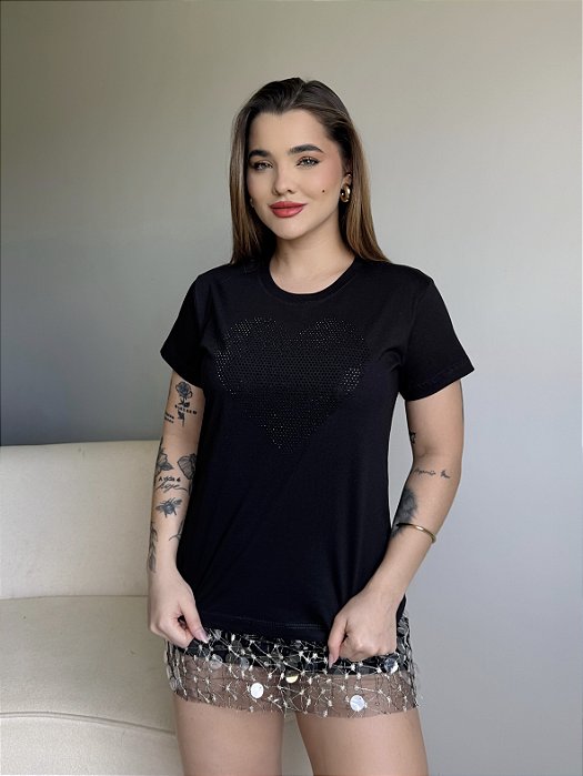 T-SHIRT CORAÇÃO C/STRASS - PRETO