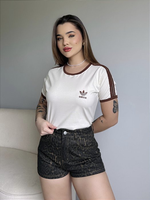 T-SHIRT ADIDAS LISTRAS COM PUNHO - BEGE NATURAL