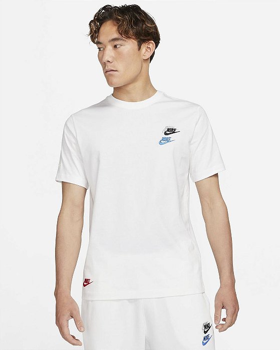 Camiseta Nike NSW Club Essentials
