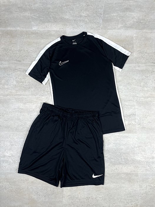 Conjunto Nike Dri Fit