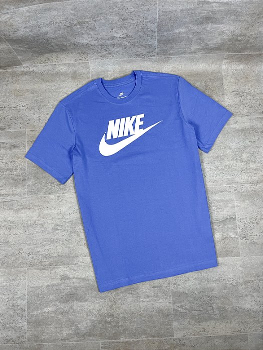 Camiseta Nike Sportswear Classic Azul Violeta