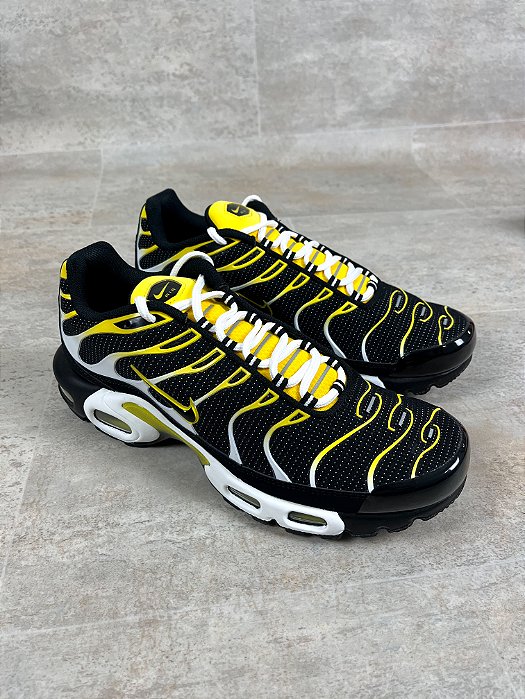 Tênis Nike Air Max Plus Abelha DQ3983-001