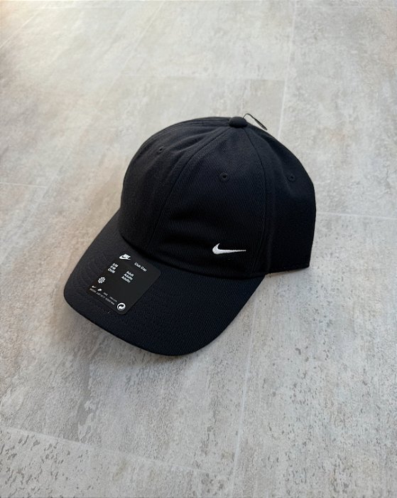 Boné Nike Club Mini Swoosh Preto