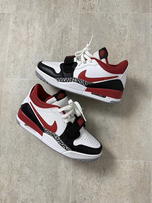Tênis Air Jordan Legacy 312
