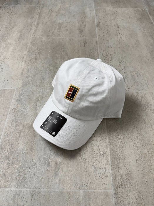 Boné Nike Court Branco 2026