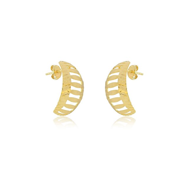 Brinco em ouro diamantado