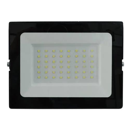Refletor led 50w Projetor Holofote Elgin Branco Frio Bivolt 2750 Lumens 6500K Externo Resistente a Água e Poeira IP65