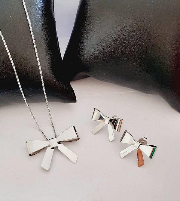 Conjunto Colar e Brinco Laço Banho de Ródio Branco