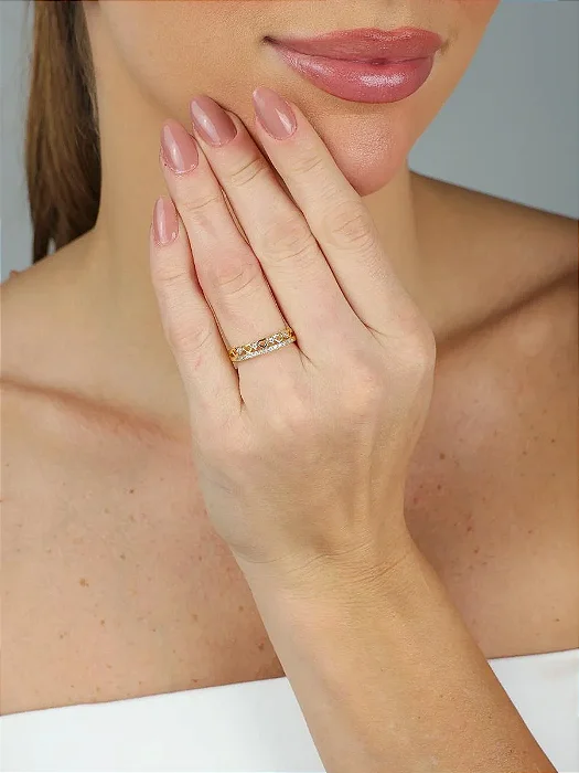 Anel Coração Vazado Cravejado Banho de Ouro 18K Tam 19