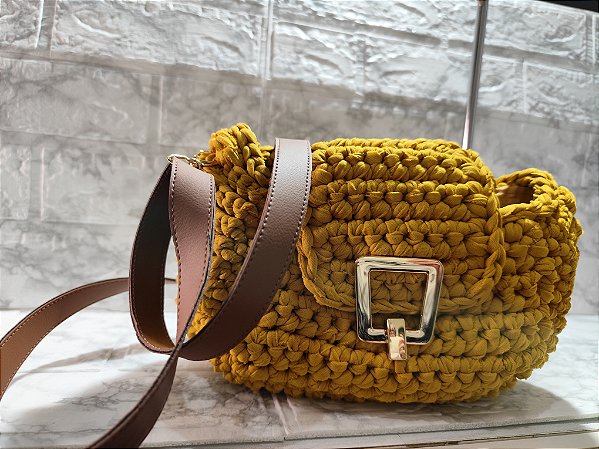 Bolsa Luiza