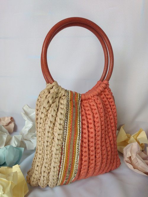 crochet bolsa with round handles