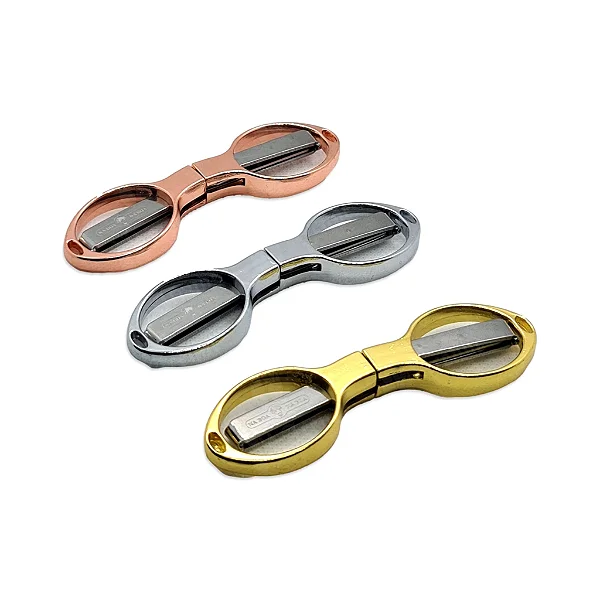 Tesourinha Dobrável Metal
