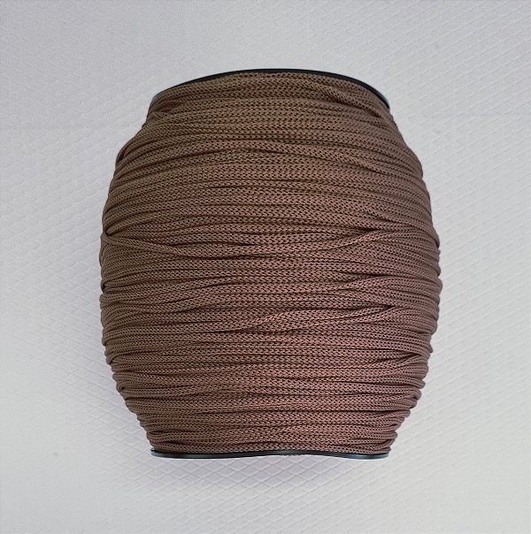 FIO DE POLIÉSTER HASSTEXTIL 4MM C/ 400 MT MARROM 145