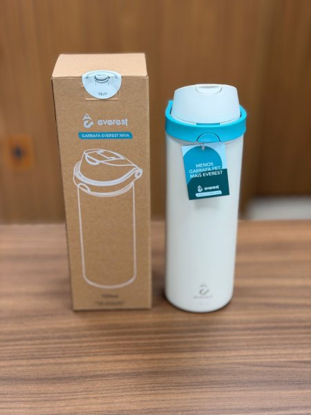 Garrafa Térmica Everest Branca 709ml