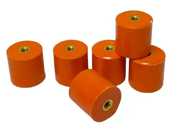 ENGEFUSE IP1625 – Isolador Paralelo Ø16 x 25 mm | Baixa Tensão