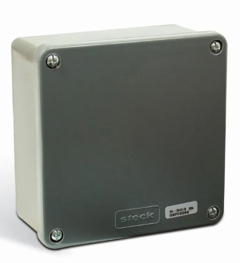 STECK S105 – Caixa de Passagem Ice 80x80x60 mm – Tampa Opaca IP65