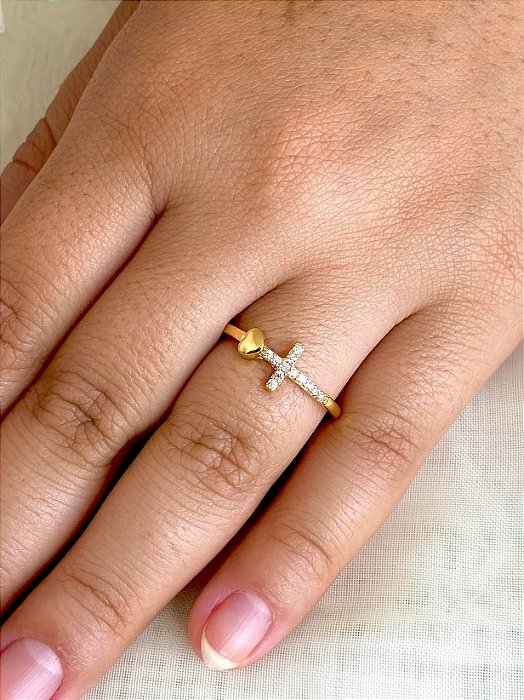 Anel Cruz Cravejada C/ Coração Semijoia 18k- MA65-854
