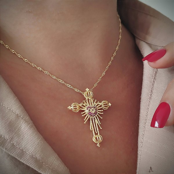 Gargantilha Crucifixo Coração Sagrado Cravejada - Semijoia 18 k -45 cm - MC592-19140