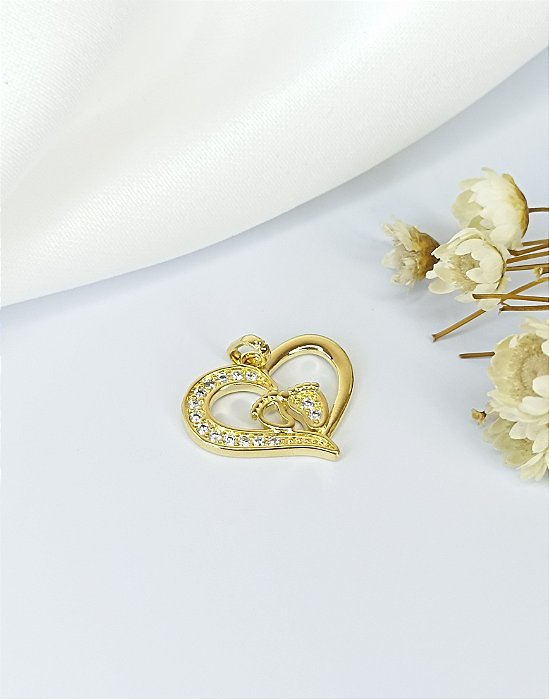 Pingente Coração Cravejado C/ Pezinhos - Semijoia 18 k - 12 mm -  MPI206-856