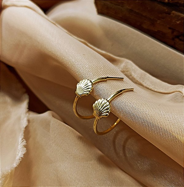 Argola Com Concha - Semijoia 18k - MB681-680