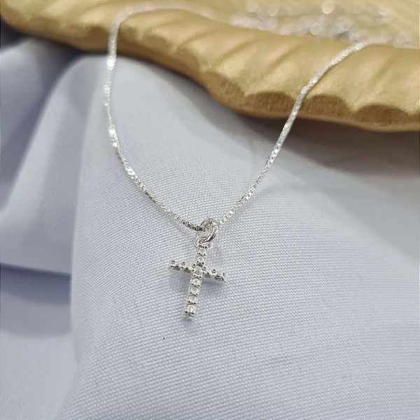 Gargantilha com Mini Crucifixo - Prata 925 - MC775-1360