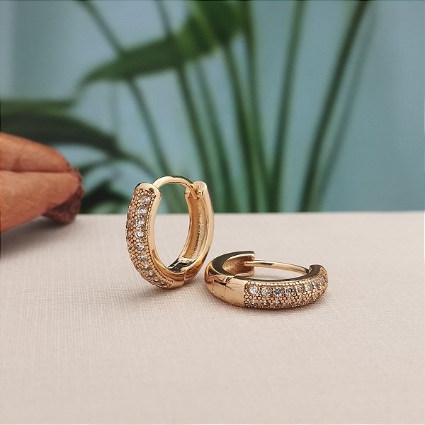 Argola Cravejada 13 mm - Semijoia 18k - MB729-01156