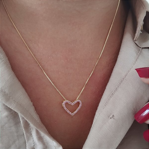 Gargantilha Coração Cravejado Rosa - Semijoia 18k - MC801-12110