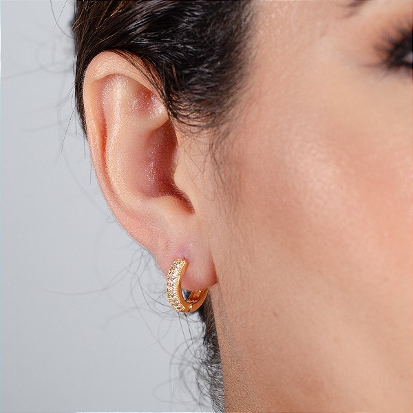 Argola Cravejada 13mm- Semijoia 18k - Antialérgica - MB457-1170