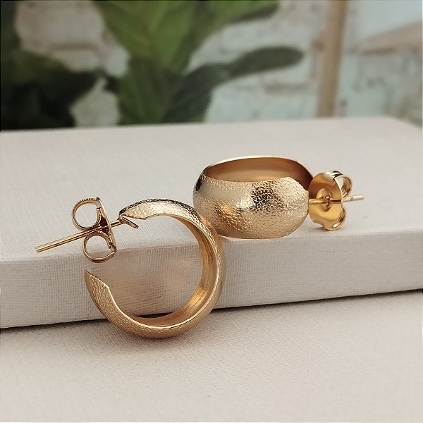 Argola Trabalhada - 19mm - Semijoia 18k - BR17-02136