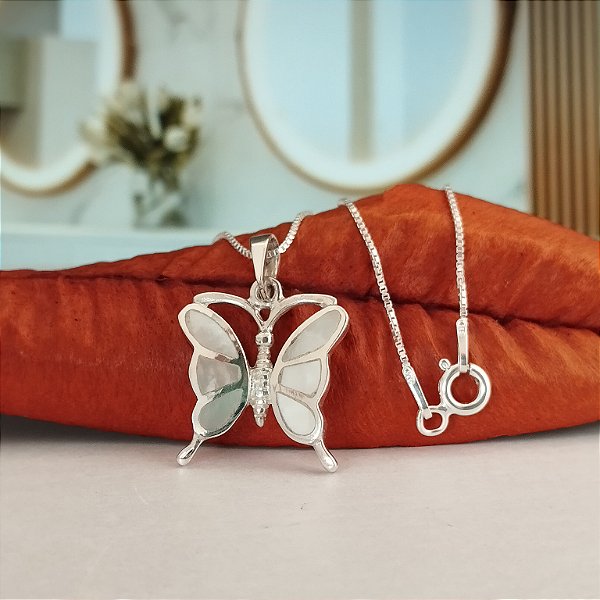 Gargantilha Borboleta Com Madrepérola - Prata 925 - MG355-40238