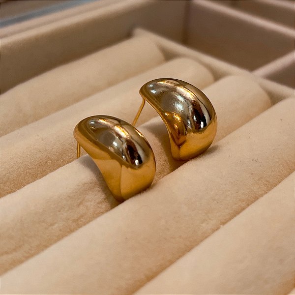 Brinco Liso Meia Lua 19mm - Semijoia 18k - BR763-15140