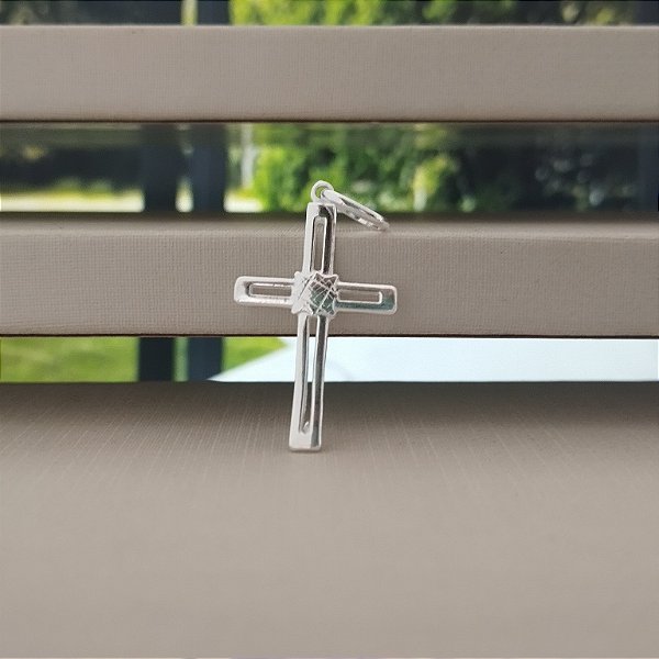Pingente Crucifixo Vazado - Prata 925 - MPI411-0760