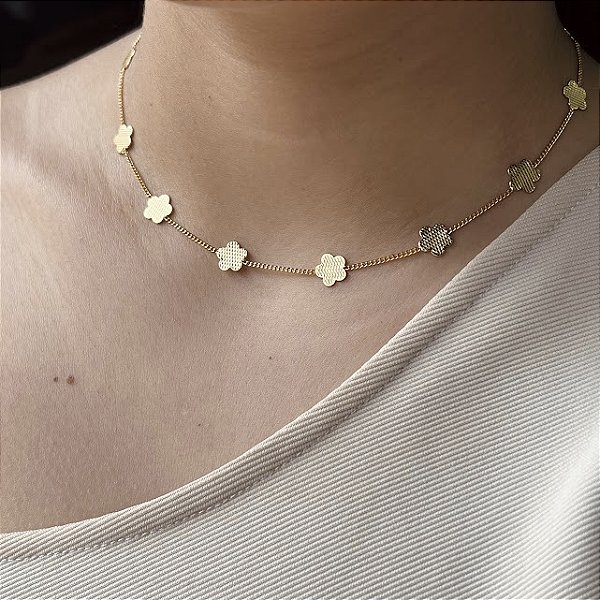 Gargantilha Choker FloresTrabalhada - Semijoia 18k - MG445-14160