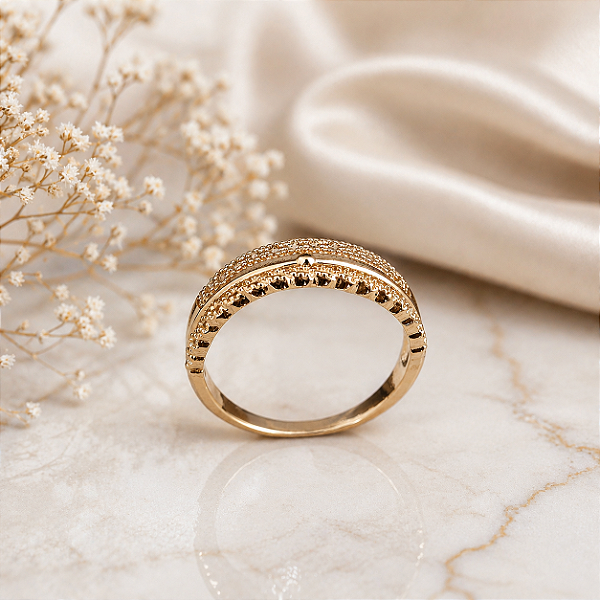 Anel Com Zircônias - Semijoia 18k - MA333-13160