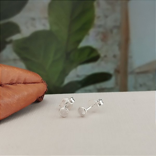 Brinco Ponto de Luz Cravação Inglesa - 3.5mm - Prata 925 - B63-532