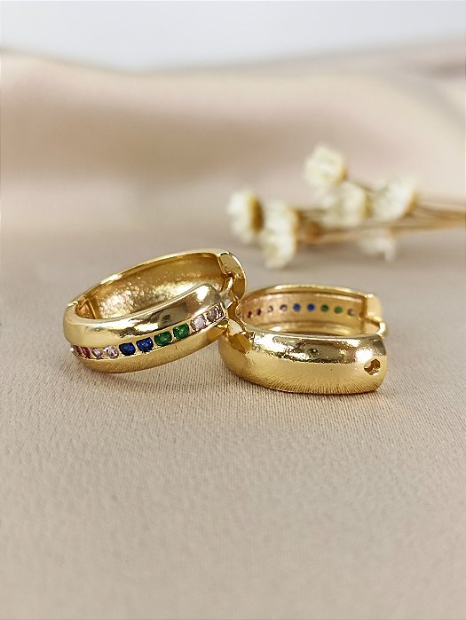 Argola Cravejada Com Zircônias Color - Semijoia 18k - B76-07240