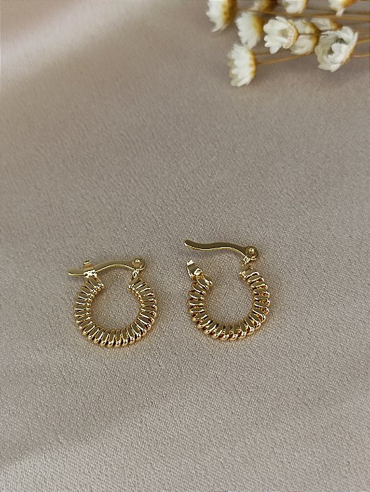 Argola Trabalha C/ Fecho Italiano - Semijoia 18k - B77-04130
