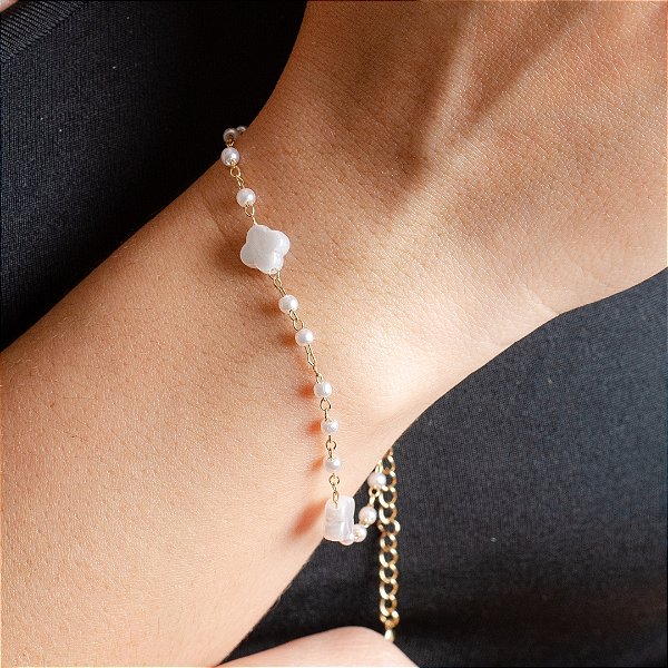 Pulseira Trevo Perolado - Semijoias 18k - P07-09130